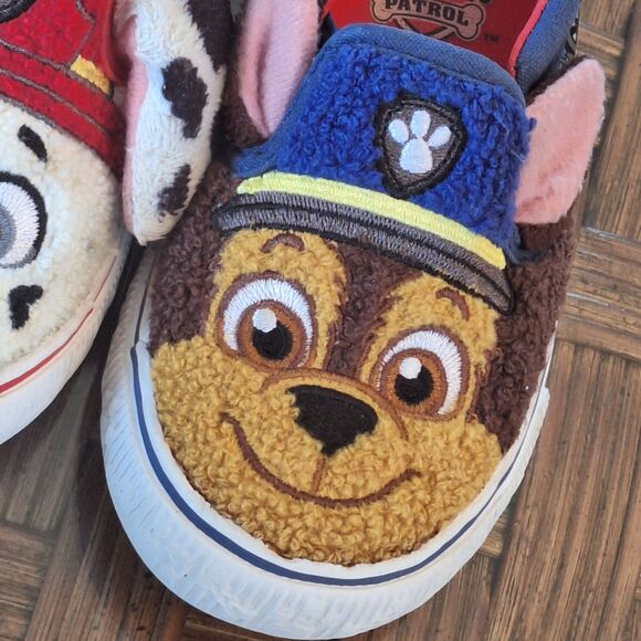 Paw Patrol Characters Toddler Kids Fleece Slip-On Sneakers size 7 shoes - Picture 2 of 10